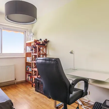 Sunny Flat With Balcony And View Over The Sea In Apartment Antibes